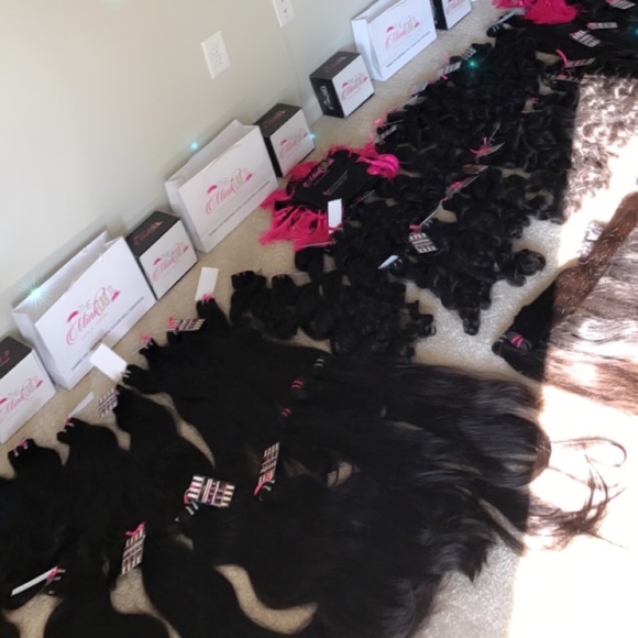Raw hair extensions main image 4